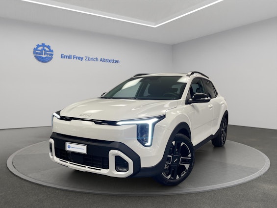 First vehicle image First vehicle image