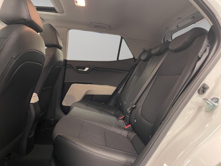 Vehicle image KIA STONIC