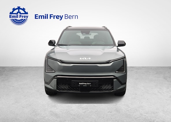 Vehicle image 17 Vehicle image 17