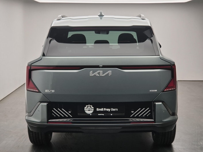 Vehicle image KIA EV5