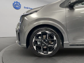 https://vehicle.imgix.net/4156350/04387cb4-d2f3-4d69-8d14-ca8b8326da90.jpg