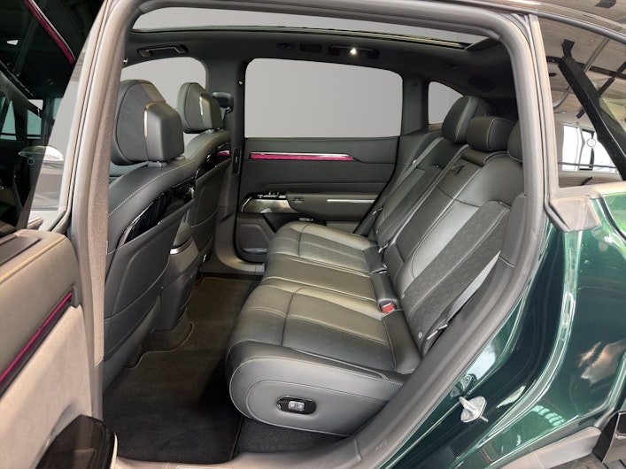 Vehicle image ZEEKR X