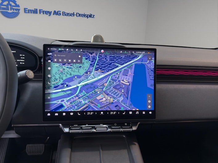 Vehicle image ZEEKR X