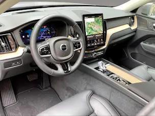 VOLVO XC60 2.0 T6 TE Ultra Bright eAWD