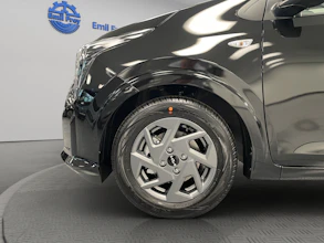 https://vehicle.imgix.net/4156371/55e8236c-2552-47fd-b7cc-994cbac7ac37.jpg