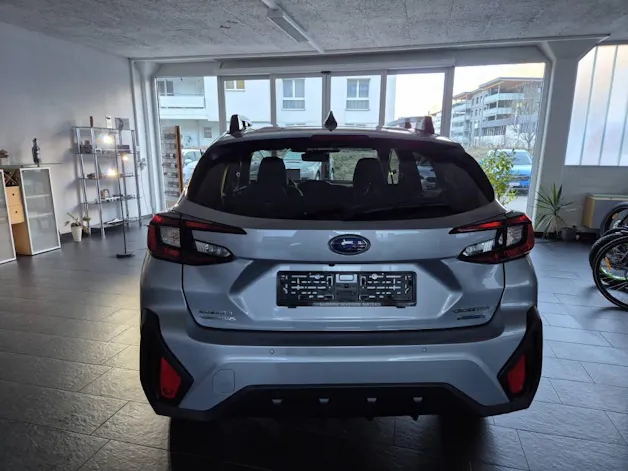 Subaru Crosstrek 2.0i e-Boxer Swiss Plus