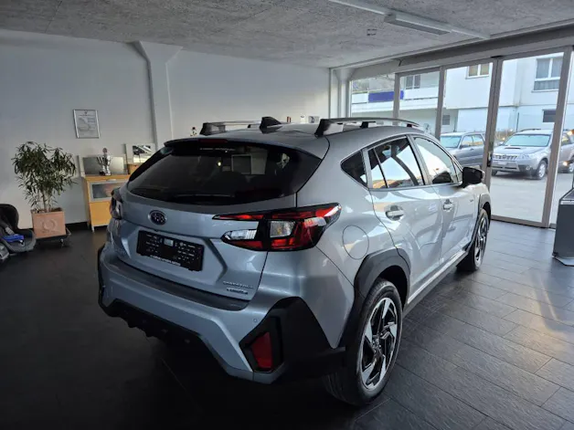 Subaru Crosstrek 2.0i e-Boxer Swiss Plus