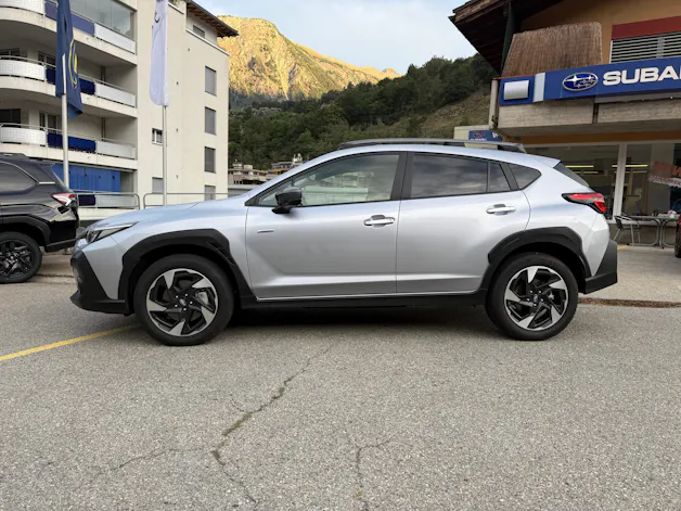 Subaru Crosstrek 2.0i e-Boxer Swiss Plus