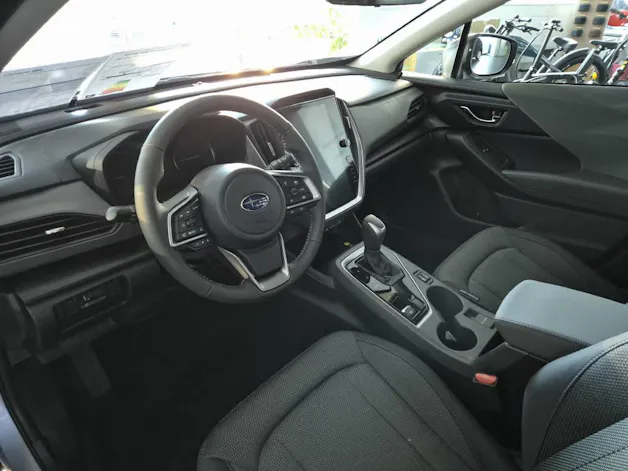 Subaru Crosstrek 2.0i e-Boxer Swiss Plus