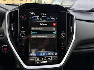 Subaru Crosstrek 2.0i e-Boxer Swiss Plus
