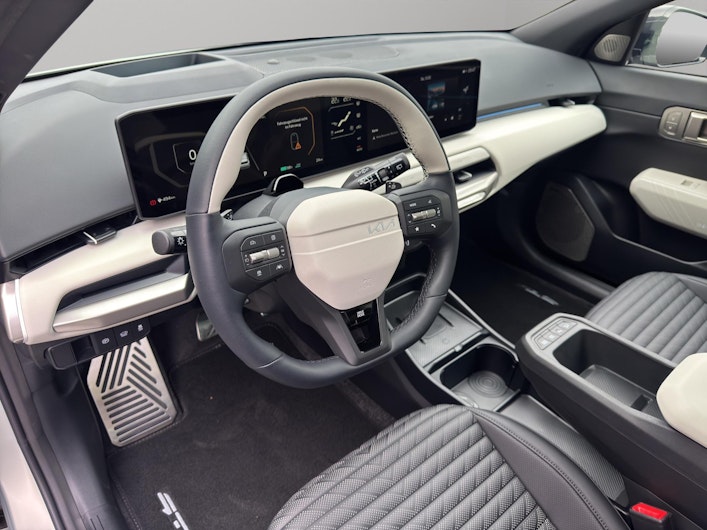 Vehicle image KIA EV4