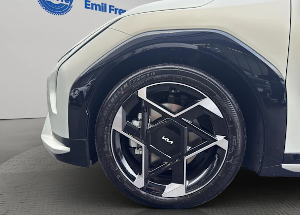 immagine del veicolo 8 immagine del veicolo 8