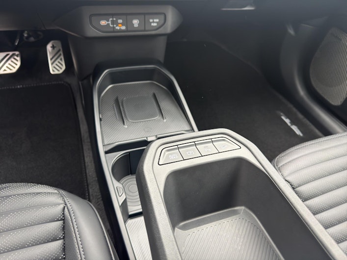 Vehicle image KIA EV4