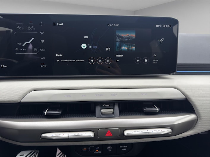 Vehicle image KIA EV4