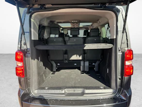 https://vehicle.imgix.net/4156401/e947edd9-5459-4c70-a2fa-6f63dfce803a.jpg