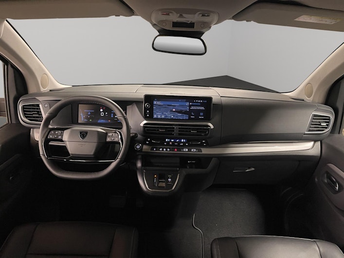 immagine del veicolo PEUGEOT TRAVELLER