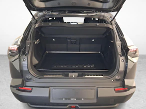 https://vehicle.imgix.net/4156441/c196bcec-8ecc-4124-97ef-e6cb49b7cec3.jpg