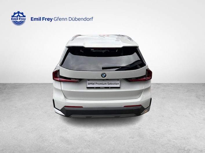 Vehicle image BMW X1