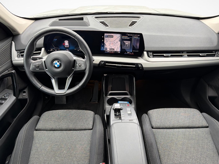 Vehicle image BMW X1