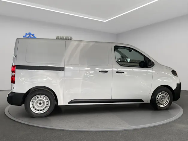 Peugeot e-Expert Kaw. Standard 75 kWh