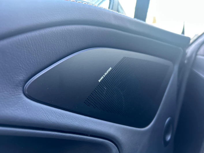 immagine del veicolo ASTON MARTIN VANQUISH