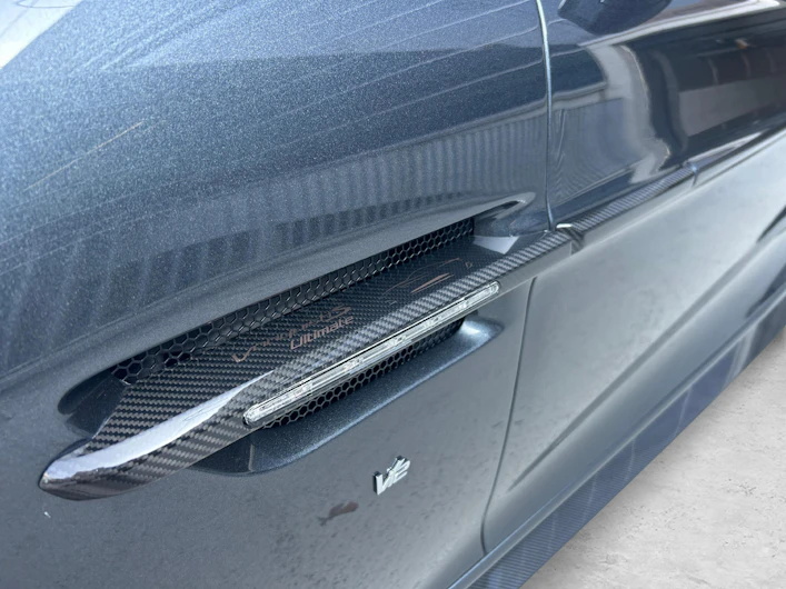 immagine del veicolo ASTON MARTIN VANQUISH