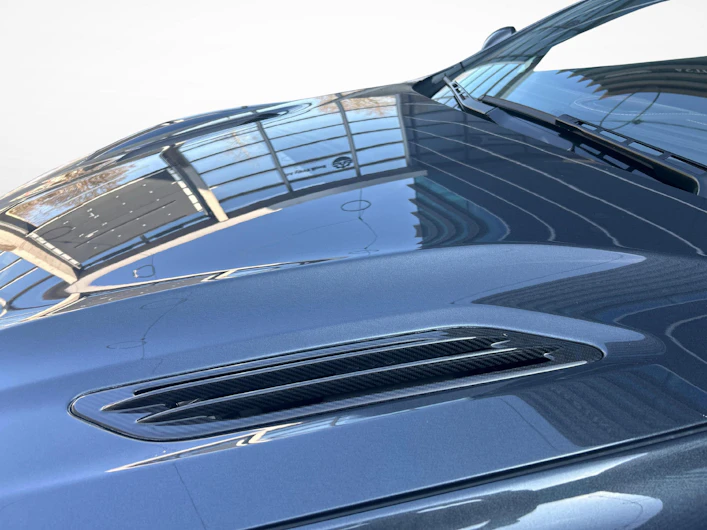 immagine del veicolo ASTON MARTIN VANQUISH