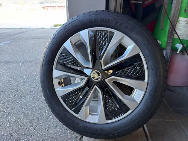 Škoda Karoq 2.0 TDI Style 4x4 DSG **Garantie bis 11.2027**