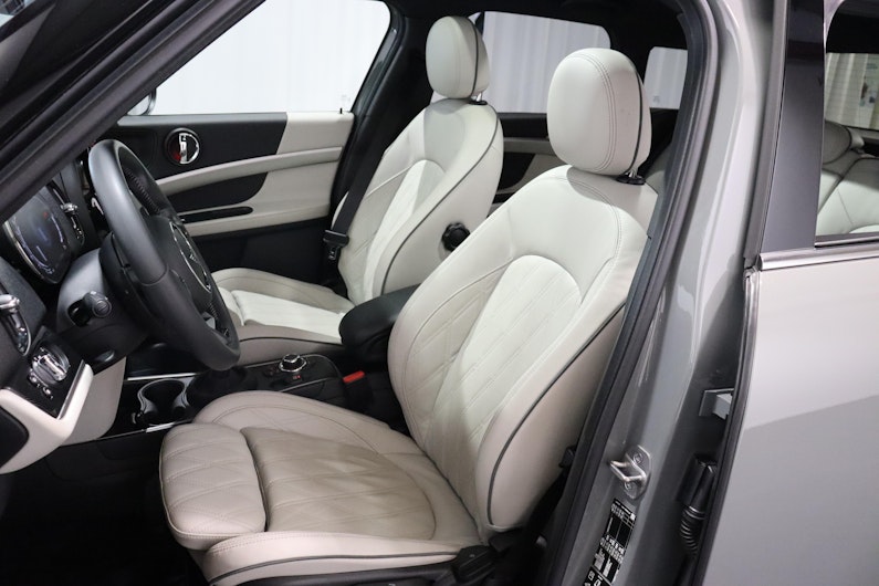 immagine del veicolo MINI COUNTRYMAN