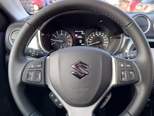 Suzuki Vitara 1.4 T Compact Top Hybrid 4x4