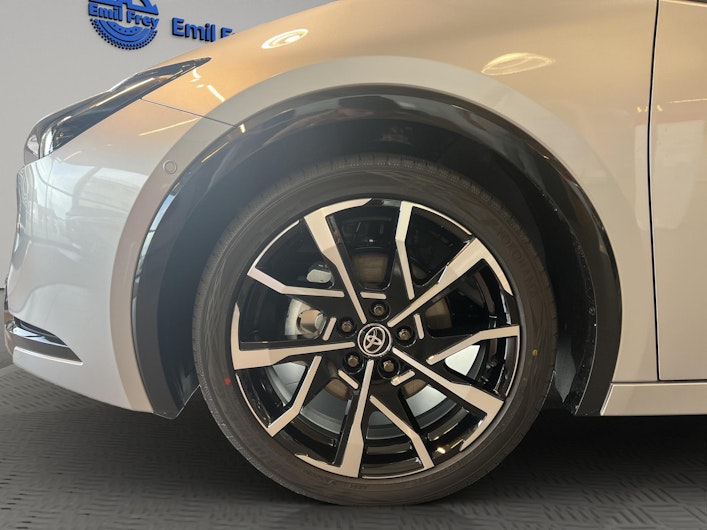 Vehicle image TOYOTA PRIUS+