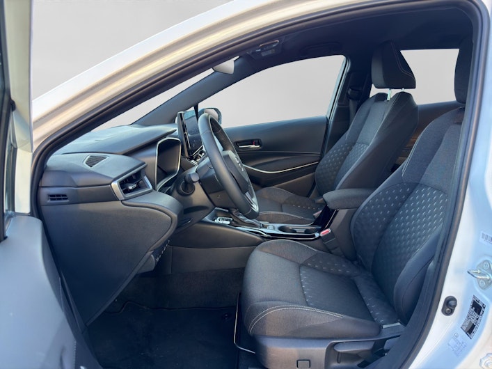 Vehicle image TOYOTA COROLLA