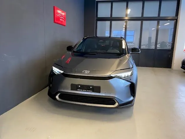 Toyota bZ4X Premium AWD