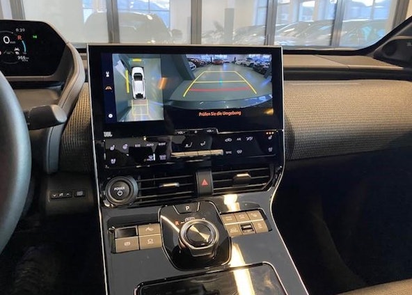 Vehicle image 13 Vehicle image 13