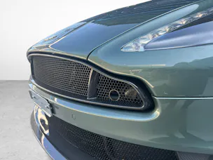 Aston Martin Vanquish S Volante 6.0 V12