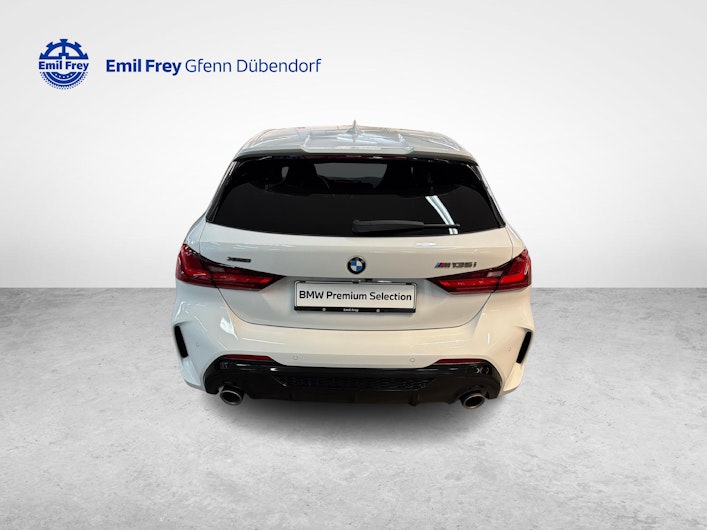 Vehicle image BMW 1 SERIES