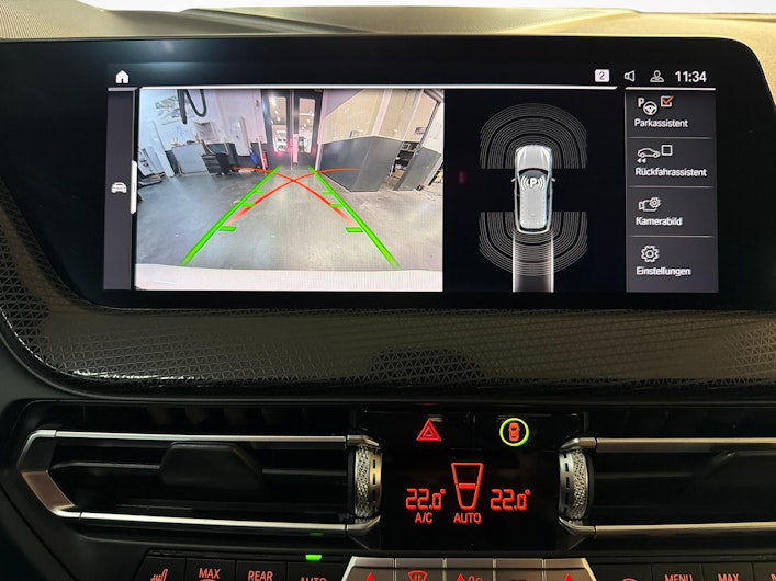 Vehicle image BMW 1 SERIES