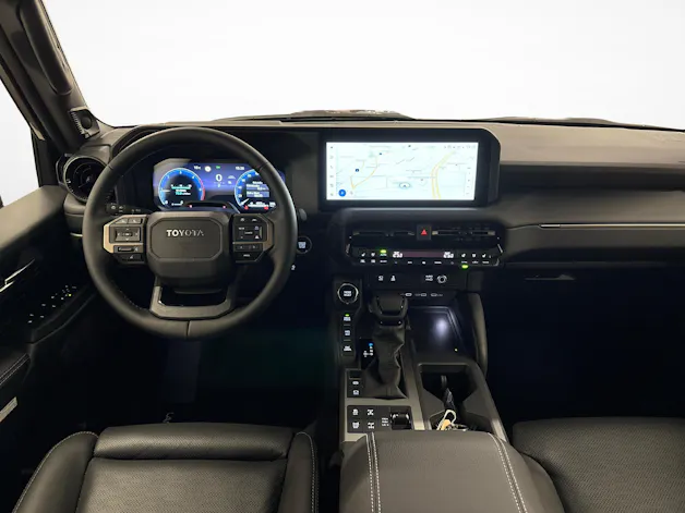 Toyota Land Cruiser 2.8 D 48V Invincible