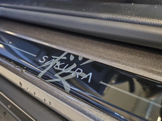 Vehicle image 7 Vehicle image 7