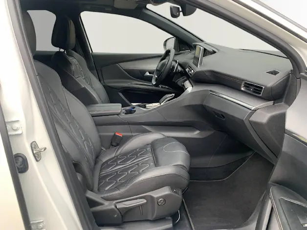 Peugeot 3008 1.6 Plug-in Hybrid4 GT