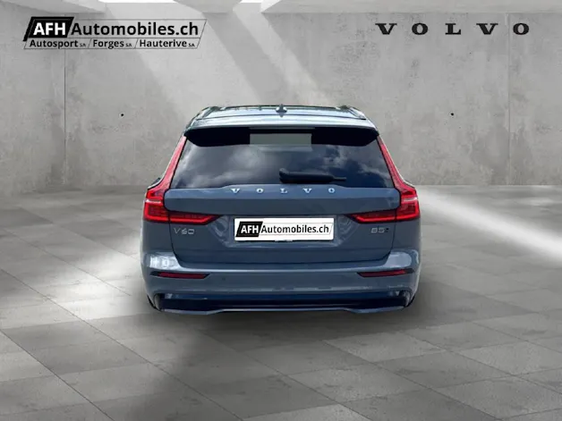 Volvo V60 2.0 B5 Ultimate Dark AWD