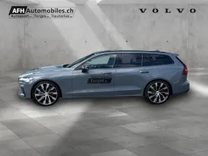 Volvo V60 2.0 B5 Ultimate Dark AWD