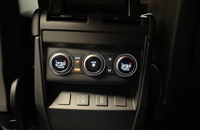 Vehicle image 9 Vehicle image 9