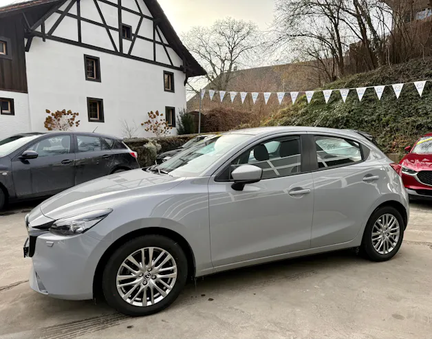 Mazda 2 1.5 90 Center-Line