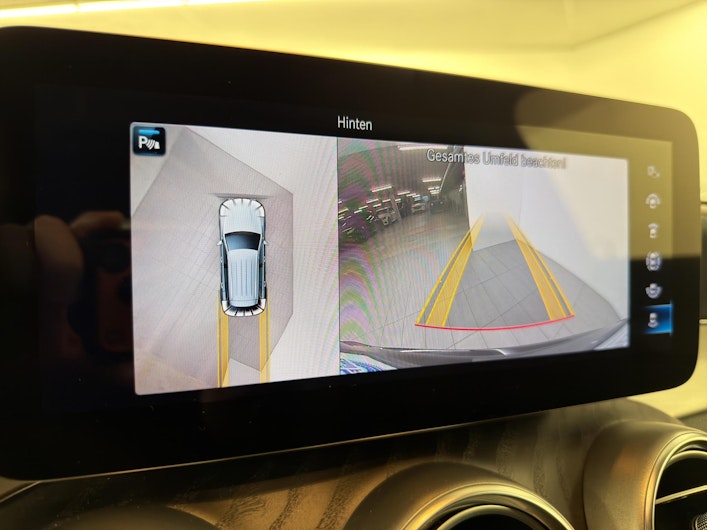 Vehicle image MERCEDES-BENZ GLC 300