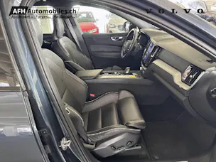 Volvo XC60 2.0 T8 TE R-Design eAWD