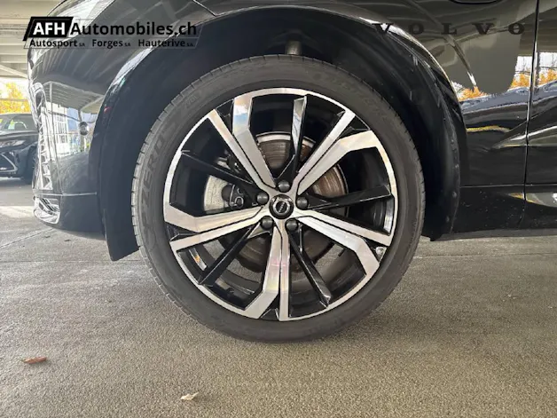 Volvo XC60 2.0 T6 TE Ultimate Dark eAWD