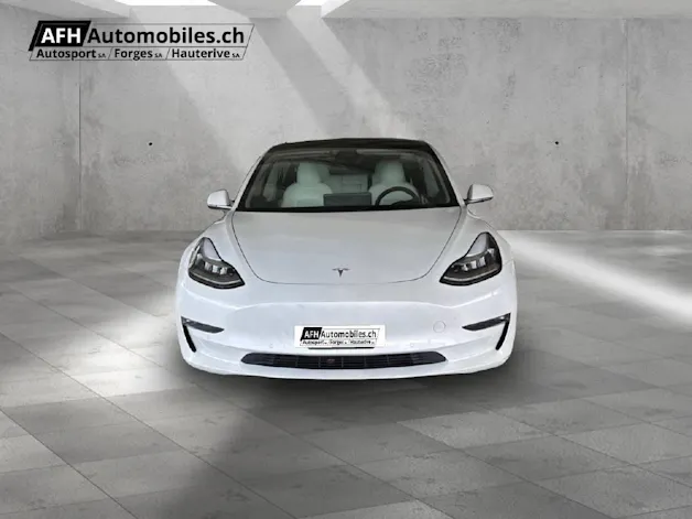 Tesla Model 3 Long Range D