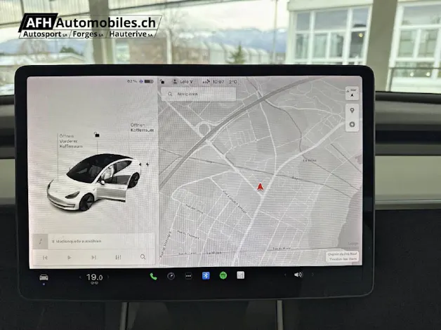 Tesla Model 3 Long Range D