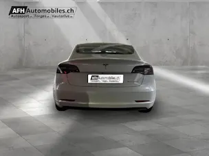 Tesla Model 3 Long Range D